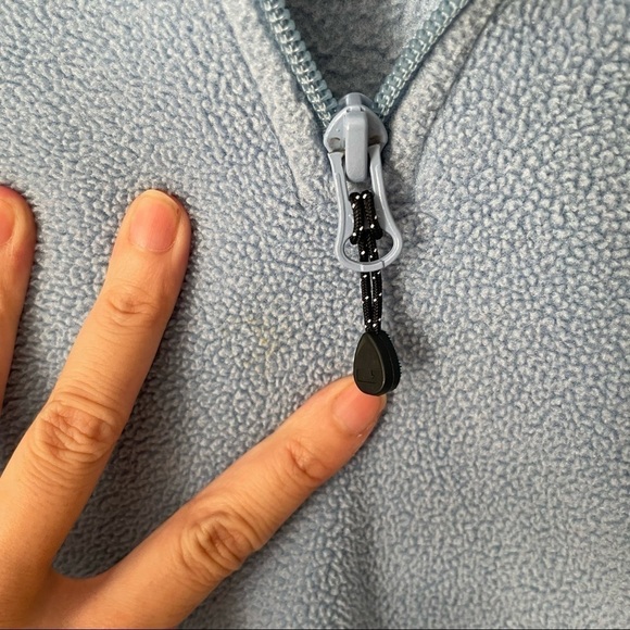 Vineyard Vines 1/4 Zip Fleece Pullover - Picture 5 of 6